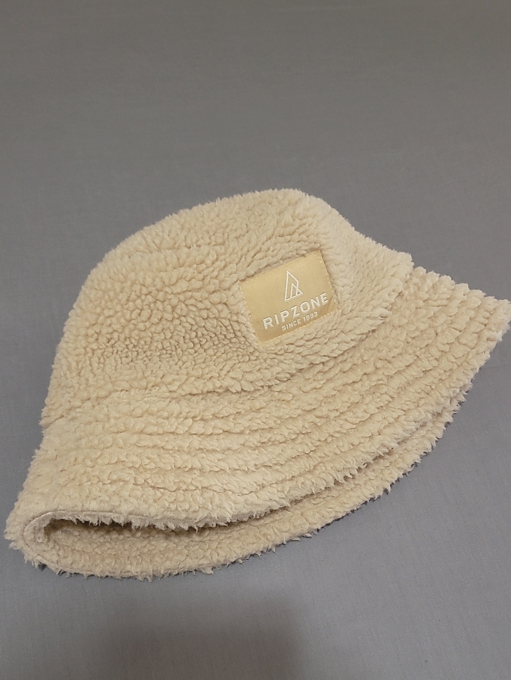 Ripzone Cream Sherpa Bucket Hat